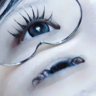 マツエク・マツパ 表参道Iris duo店所属・Lカール得意です🖤 Moeのマツエク・マツパデザイン
