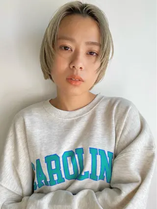 ショート カラー Hayashi Shioriのヘアスタイル