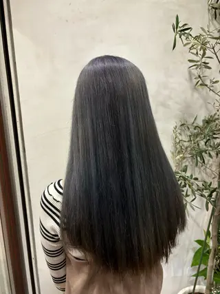 ロング カラー ブリーチ予約率90% 以上✨森山陽向のヘアスタイル