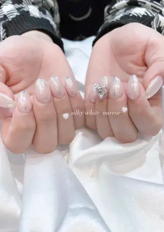 ネイル classic 新横浜所属・山田 暉のネイルデザイン