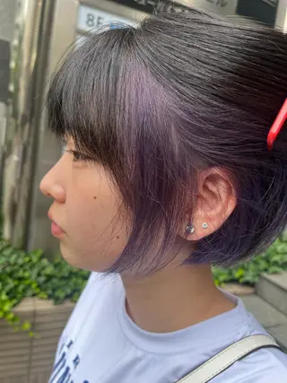 ショート カラー 渡 汐音のヘアスタイル