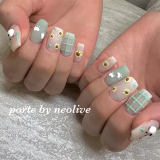 ネイル nail Eclat所属・志賀野 美喜のネイルデザイン