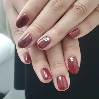 ネイル MOM 原宿店所属・MoM マムネイル原宿のネイルデザイン