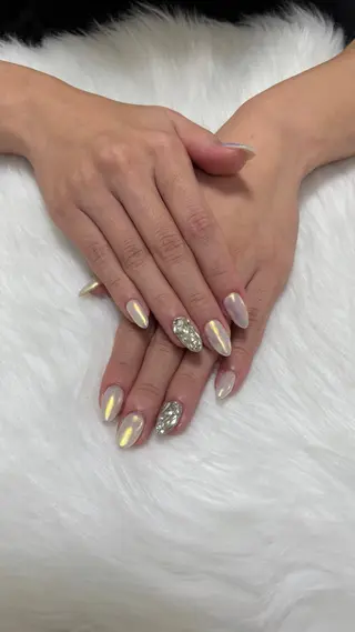 ネイル LOARY所属・杉﨑 ななみのネイルデザイン