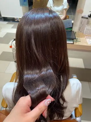 ロング 🦋‪ハイトーンカラ ー🦋‪熊田 史織のヘアスタイル