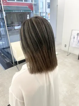 ミディアム カラー 【Brown】おじま のぞみのヘアスタイル