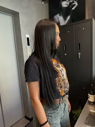 ロング BUCKS所属・坂谷 BUCKS/縮毛矯正のヘアスタイル