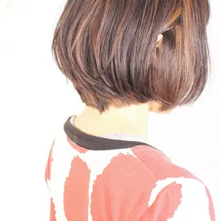 ショート カラー ヘアアレンジ Mariana/ 鶴原-ハイライトのヘアスタイル