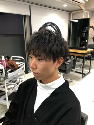 ショート パーマ 矢島颯哉/ハイトーン ブリーチカラー💎のヘアスタイル