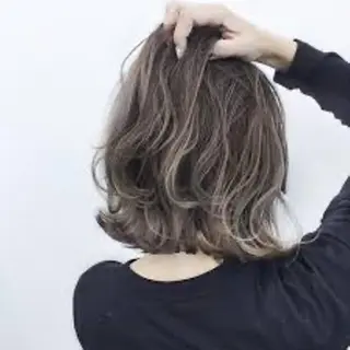 ショート カラー Lien 深井店のヘアスタイル