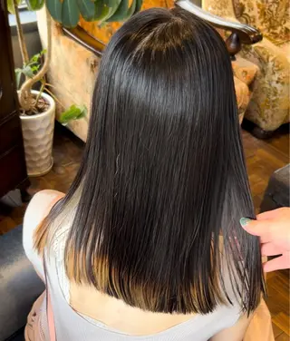 ロング カラー 《ヘアカラー特化》 すわ ゆいこのヘアスタイル