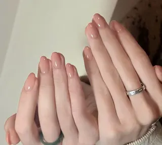 ネイル 高木 維麗絲のネイルデザイン