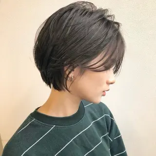 ショート 無料カット/ショート センターパート/横浜のヘアスタイル