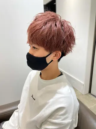 カラー メンズ 細沼 葵のヘアスタイル