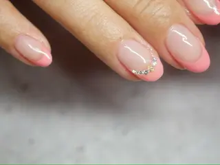 ネイル 岩田 久美子のネイルデザイン