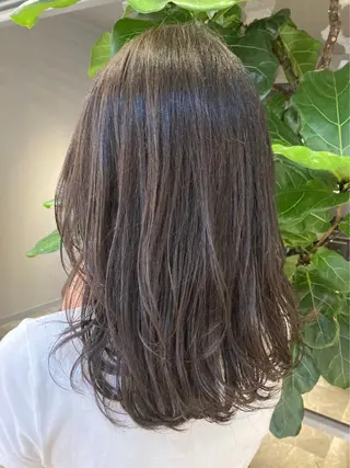 ミディアム カラー 飯塚 昇太のヘアスタイル