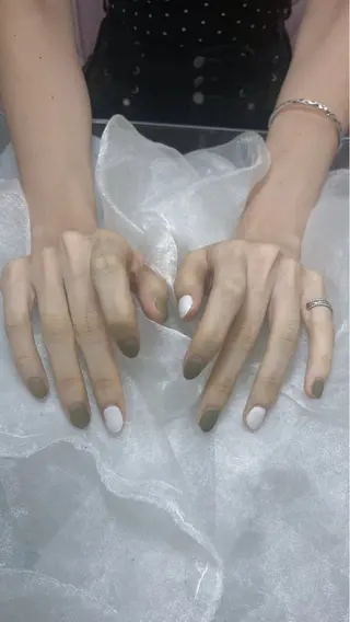 ネイル 秀島 えみのネイルデザイン
