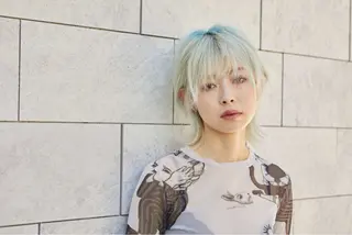 ショート カラー 𝙱𝙻𝙴𝙽 𝚋𝚢 𝚍𝚘𝚝.所属・🤍BLEN 窓🤍のヘアスタイル