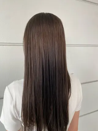 セミロング カラー 髪質改善特化🥣🫧 天神美容室のヘアスタイル