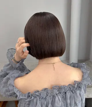 ショート カラー nude所属・𝐀𝐦𝐞𝐫𝐢 /透明感カラーのヘアスタイル