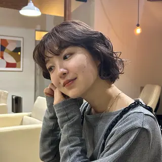 ミディアム カラー MUKU所属・MUKU 市川 莉花のヘアスタイル
