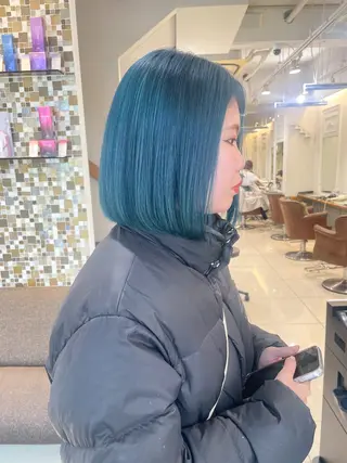 ミディアム カラー ボブ ブリーチ/miinaのヘアスタイル