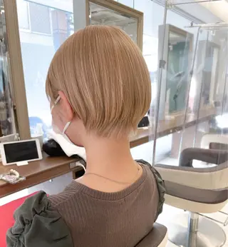 ショート カラー 福島成美/髪質改善 縮毛矯正/カラーのヘアスタイル