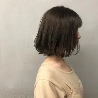 ショート カラー 柏 ウルフ/レイヤー 田中佐和🐺のヘアスタイル