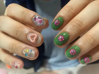 ネイル liberta リベルタのネイルデザイン