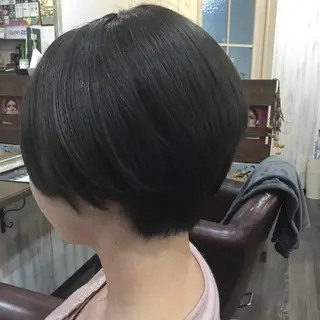 ショート カラー 金崎 新吾のヘアスタイル