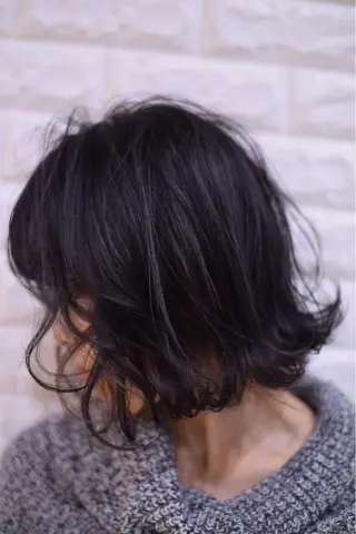 カラー ハイトーンカラー RYUのヘアスタイル