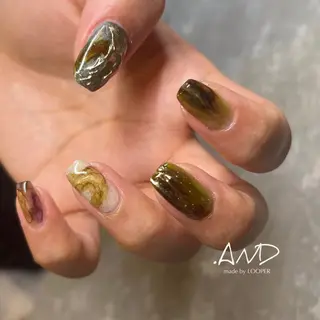 ネイル LOOPER所属・mzh ...のネイルデザイン