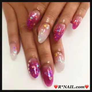 ネイル R*NAIL .comのネイルデザイン