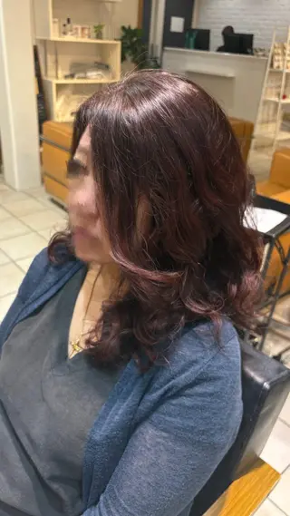 ロング カラー 松本 りんのヘアスタイル