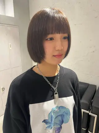 ショート カラー Juna✂️ レイヤー / ボブのヘアスタイル