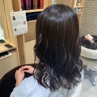 ミディアム 宮本 季奈のヘアスタイル