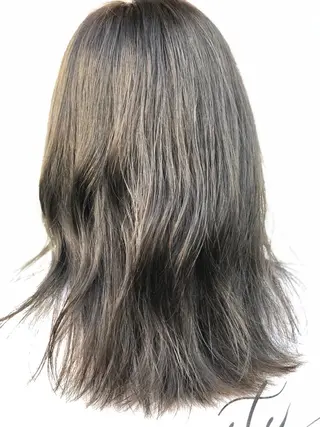 ミディアム uti所属・菊池 幹のヘアスタイル