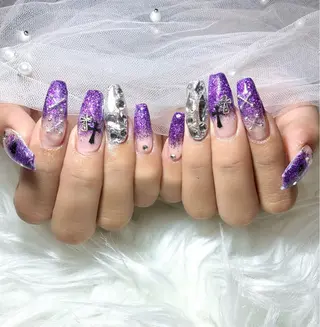 ネイル e-up by boss所属・e-up nail Arisaのネイルデザイン