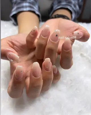 ネイル nail salon18.博多店&よもぎ蒸し所属・nail salon 18momokaのネイルデザイン