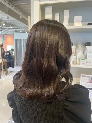 ミディアム カラー 和田 真依のヘアスタイル