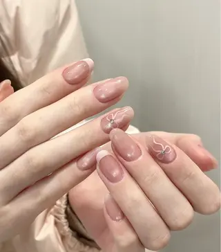 ネイル Elin Maggieのネイルデザイン