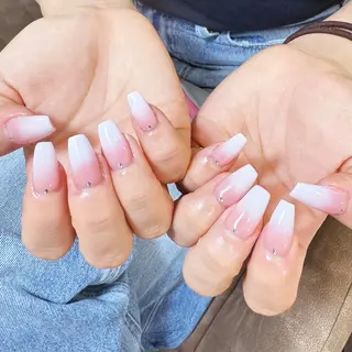 ネイル yu ri 🌹のネイルデザイン