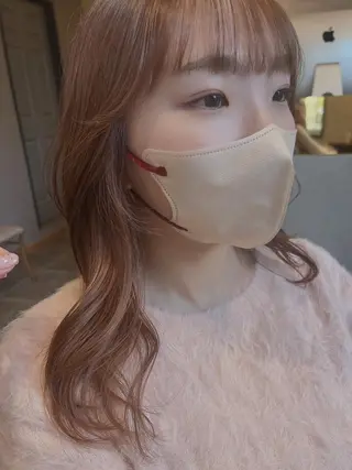 ミディアム カラー 緒方 つばさのヘアスタイル