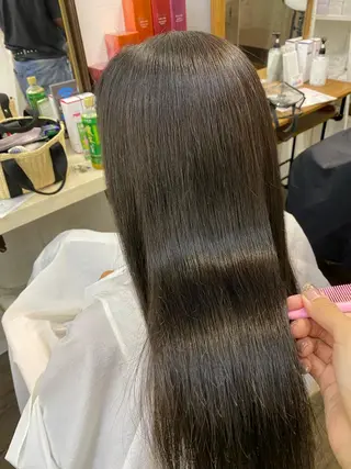 ロング IwAsh大和駅前店所属・IwAsh大和駅前店 河野亜里香のヘアスタイル