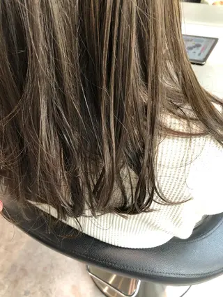 ミディアム カラー ヘアアレンジ ハイトーン特化🌟 仲川和人のヘアスタイル