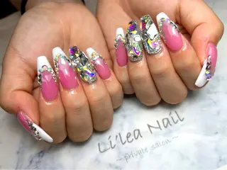 ネイル Li'leaNail AINAのネイルデザイン