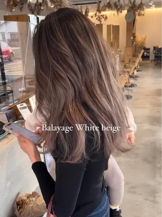 ロング Licol所属・12月期間限定 クーポンありリコルのヘアスタイル