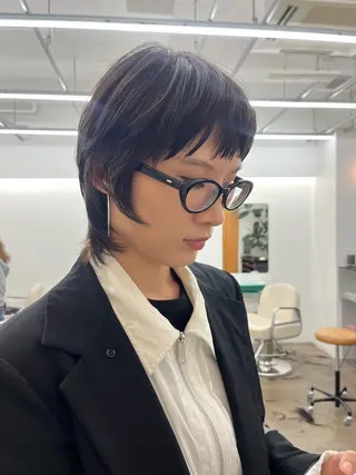 ショート レイヤー/ケアパーマ /ニュアンス/モードのヘアスタイル