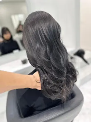 カラー 【公式】横浜 THREE🤎🕯️のヘアスタイル