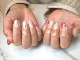 ミディアム ネイリスト シンのネイルデザイン